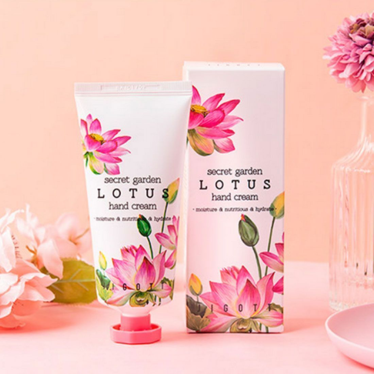 Jigott Secret Garden Hand Cream Lotus Крем для рук питательный и увлажняющий с ароматом Лотоса 100 мл