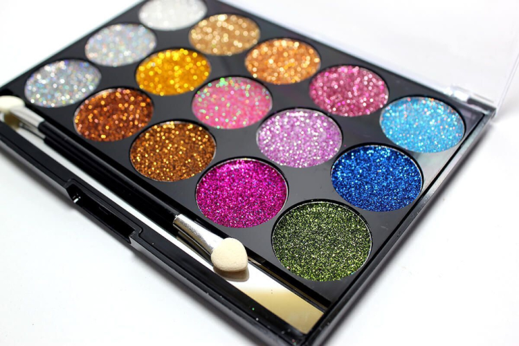 DoDo Girl Professional 15  Extra Shimmer  Eyeshadow